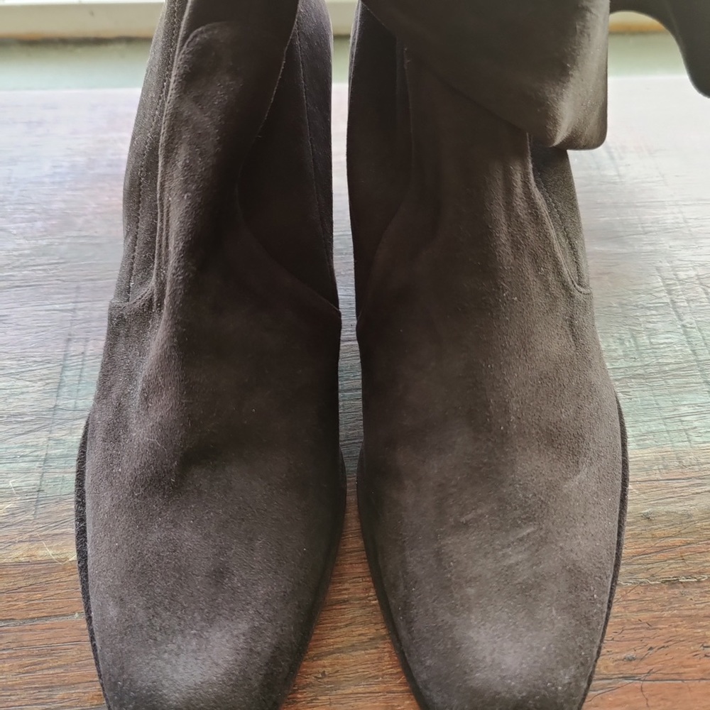 Stuart Weitzman Chocolate Brown Suede Knee Boots - Picture 4 of 6